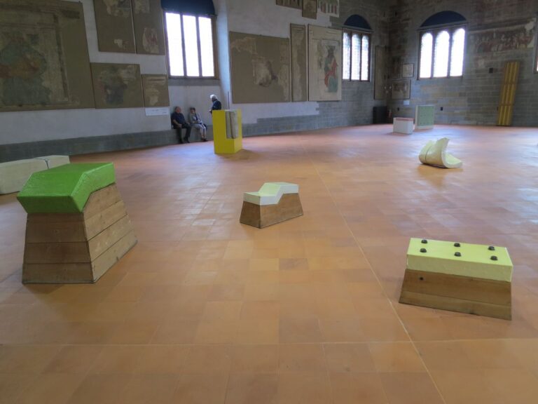 Gary Kuehn. Il diletto del praticante. Exhibition view at Palazzo della Ragione _ GAMeC, Bergamo 2018