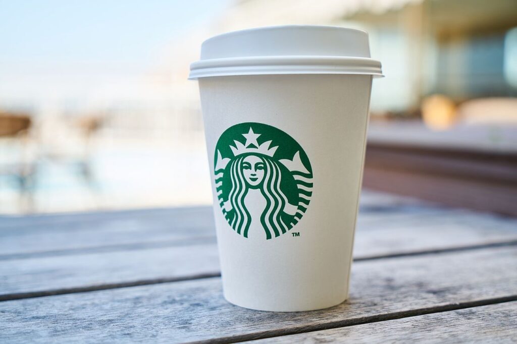 Starbucks e la cultura. L’editoriale di Stefano Monti