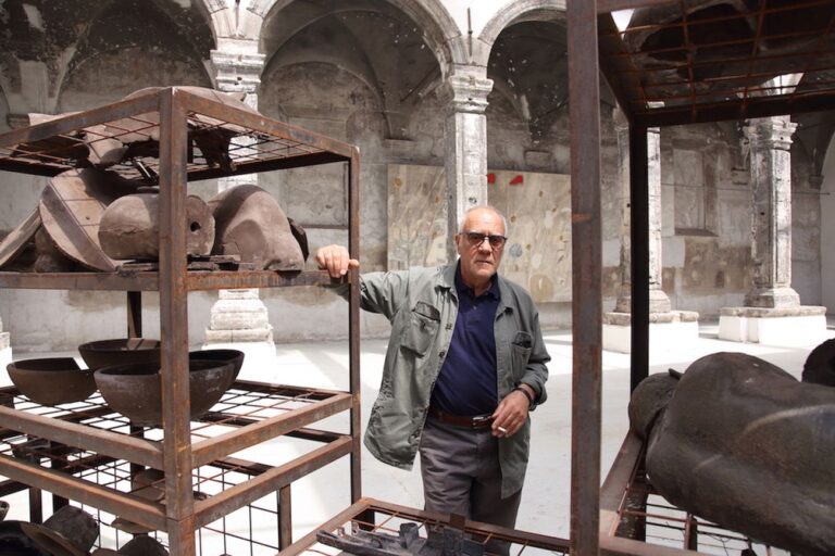 Mimmo Paladino. Pane e oro. Exhibition view at Made in Cloister, Napoli 2018