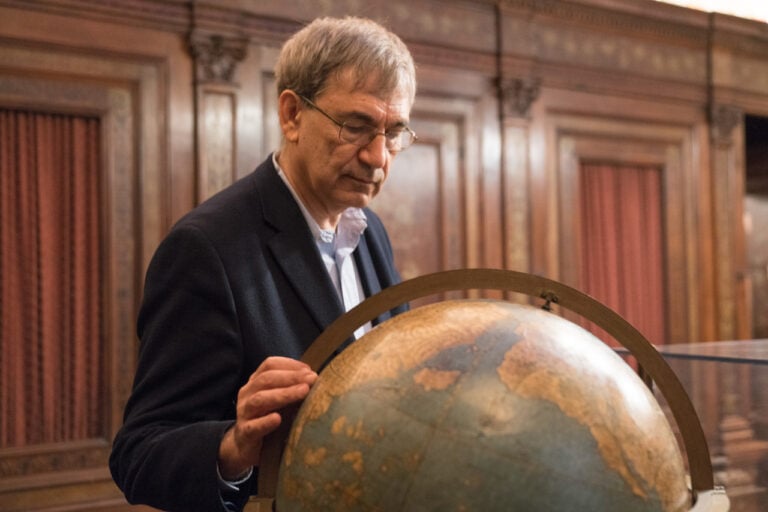 Orhan Pamuk al Museo Bagatti Valsecchi Credits Mario Flandoli 2 Il grande Social Wall realizzato dagli studenti di Brera al Museo Bagatti Valsecchi