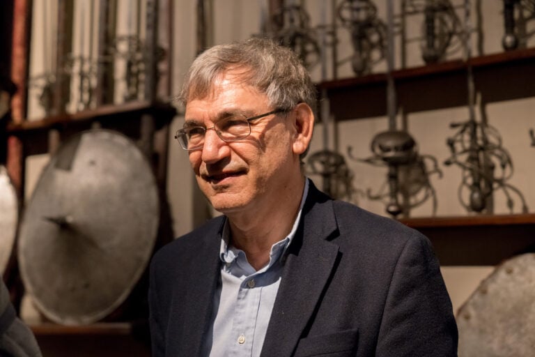 Orhan Pamuk al Museo Bagatti Valsecchi Credits Mario Flandoli Il grande Social Wall realizzato dagli studenti di Brera al Museo Bagatti Valsecchi