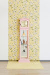 Genevieve Gaignard The Golden Hour, 2017 Grandfather clock, custom porcelain figurines, found perfume bottle 74 x 16 x 11 inches© Genevieve Gaignard, courtesy of the artist and Shulamit Nazarian, Los Angeles