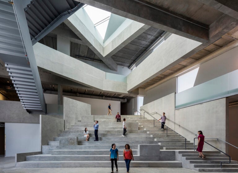 Interior view; the forum of the Glassell School of Art by Steven Holl Architects. Photograph © Richard Barnes