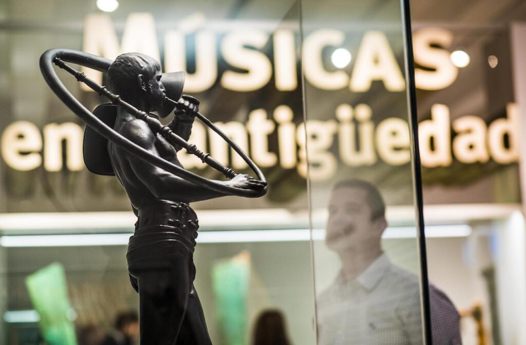 La musica nell’antichità: una mostra alla CaixaForum di Madrid. Le immagini