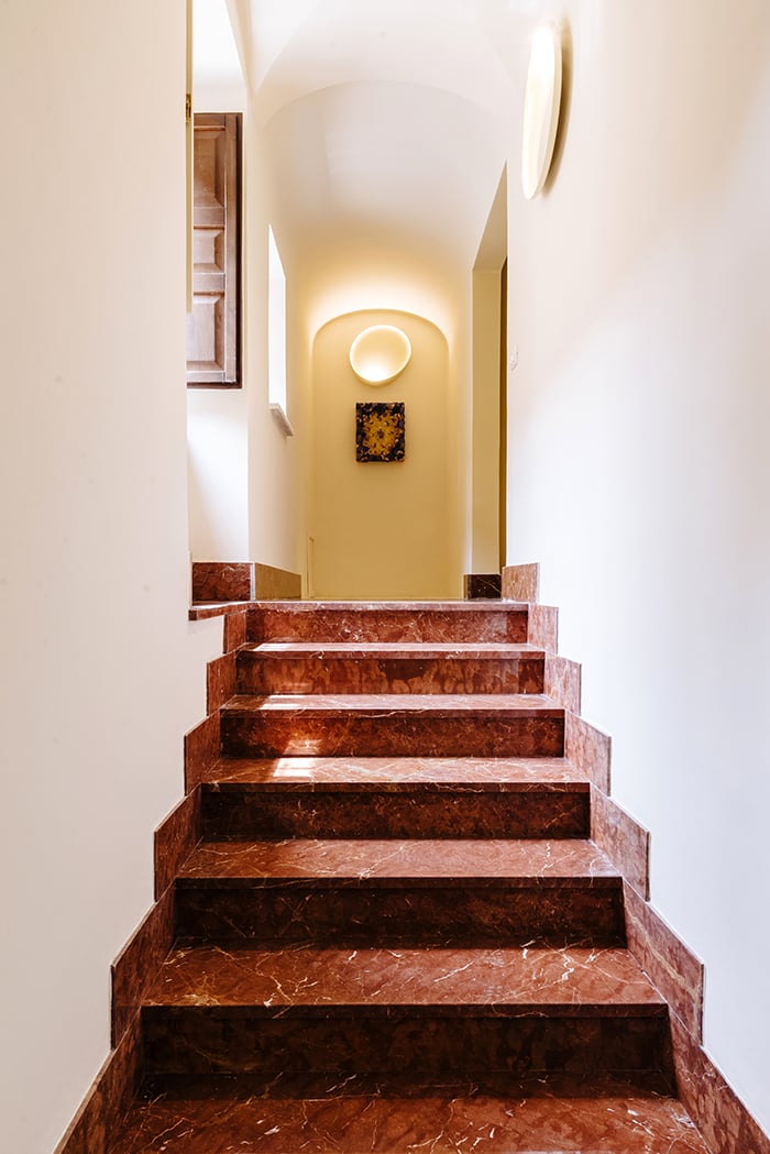 Entryway of Casa Panitteri, Edoardo Piermattei model © Piotr Niepsuj