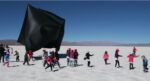 AE_Explorer_ARG_Jujuy_02602 Aerocene Explorer performance August 7, 2017. Salinas Grandes, Jujuy, Argentina. With the support of CCK Buenos Aires. Courtesy Aerocene Foundation and CCK Agency Photography by Daniel Kiblisky, Gentileza Prensa, and Tomás Saraceno, 2017 Licensed under CC by Aerocene Foundation 4.0
