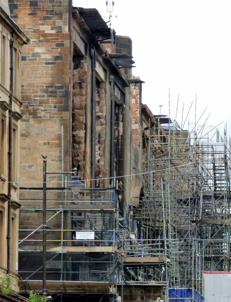 3 3 Glasgow School of Art di Mackintosh: una strategia per la ricostruzione