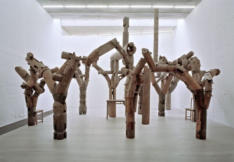 Ai Wei Wei, Fragments, 2005 copyright the artist courtesy M+ Sigg Collection