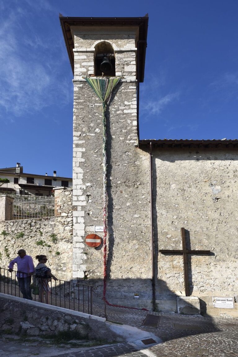 Alfredo Pirri exhibition view, Straperetana 2018, photo Gino Di Paolo