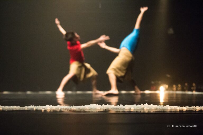 Compagnia Zappalà Danza, photo Serena Nicoletti