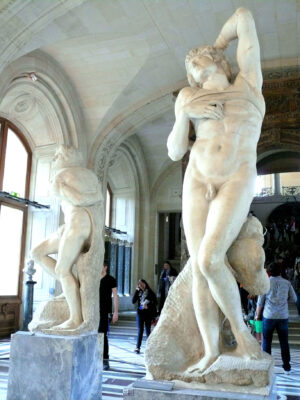 Al Louvre “clonano” i due Schiavi di Michelangelo per prestarli ad altri musei