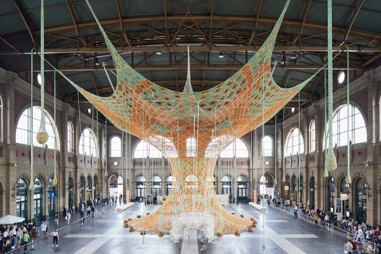 Ernesto Neto, GaiaMotherTree, Stazione di Zurigo