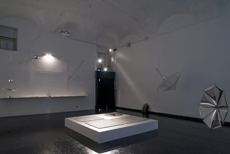 Tomás Saraceno, installation view at Pinksummer, Genova 2018. Photo credit Alice Moschin. Courtesy Pinksummer