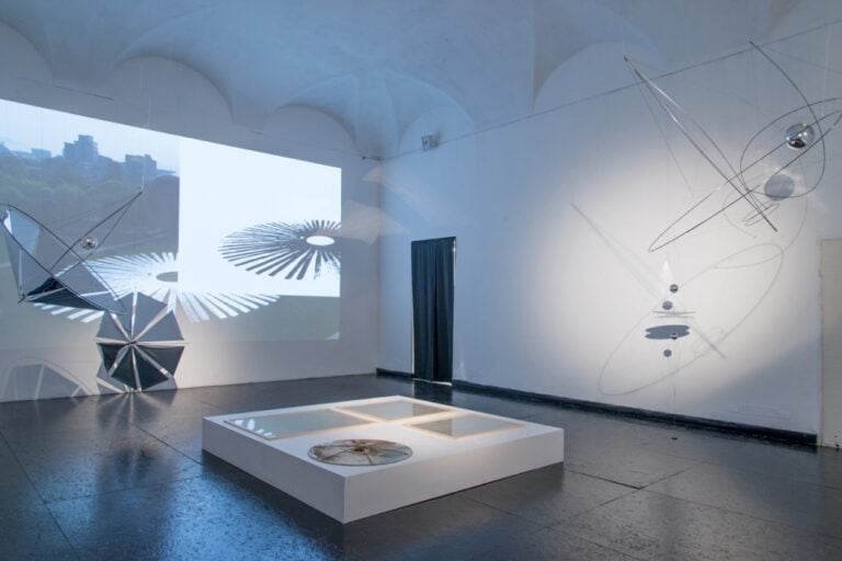 Tomás Saraceno, installation view at Pinksummer, Genova 2018. Photo credit Alice Moschin. Courtesy Pinksummer