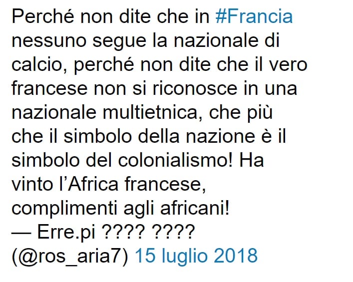 Tweet contro i giocatori neri della nazionale francese 5 La Gioconda è nostra! Tifosi italiani in rivolta dopo i Mondiali. Il Louvre risponde (in italiano)