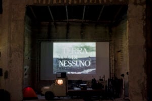 Le immagini in esclusiva di Terra di Nessuno, la video-performance dei Masbedo a Palermo