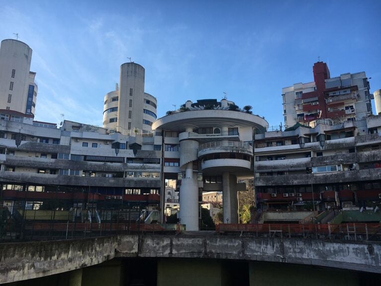 Aldo Loris Rossi, Complesso residenziale Piazza Grande. Photo Gianluca Palma