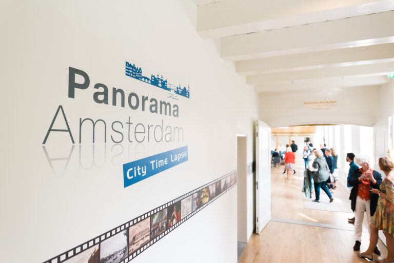 Fotografie Ilja Huner 30 Panorama Amsterdam, all’Hermitage la mostra immersiva sulla storia della città