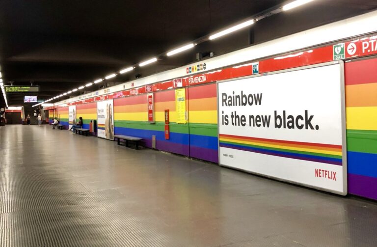 La stazione Porta Venezia di Milano nella versione Pride by Netflix, 2018