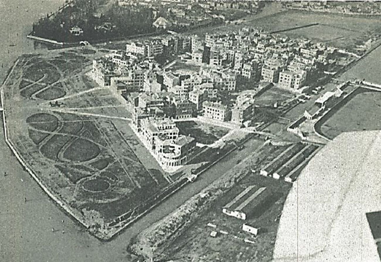 Plinio Donatelli, Sant’Elena, veduta d’insieme con panorama del Parco delle Rimembranze, pubblicata dall’autore nel 1928