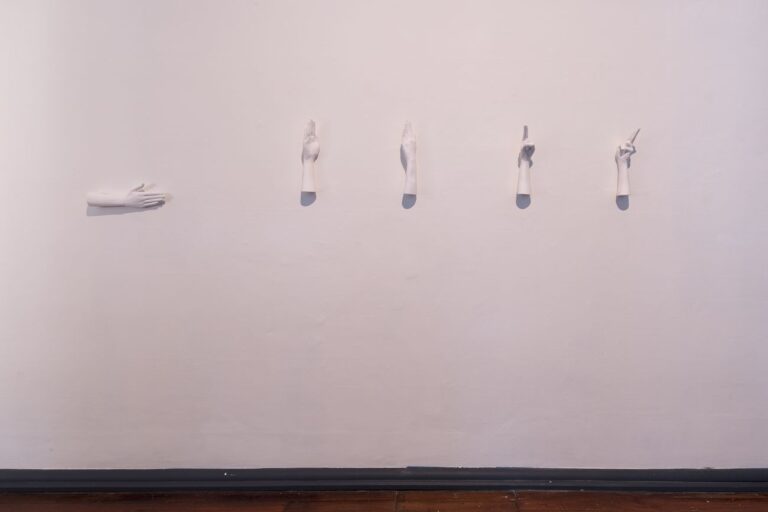 Amalia Pica, please, open, hurry (in memory of Washoe), 2018. Installation view at Perth Institute of Contemporary Arts, 2018. Photo Alessandro Bianchetti