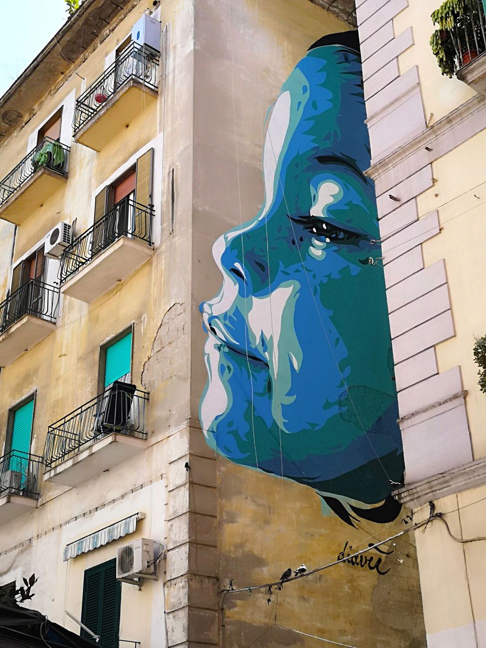 David Diavù Vecchiato, Cucù...Tetè, murale per Urban Neapolis, Piazza Pignasecca, Napoli, 2018