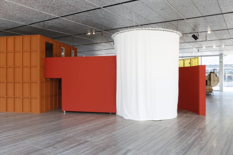 John Bock. The Next Quasi-Complex. Exhibition view at Fondazione Prada, Milano. Photo Jacopo Farina. Courtesy Fondazione Prada