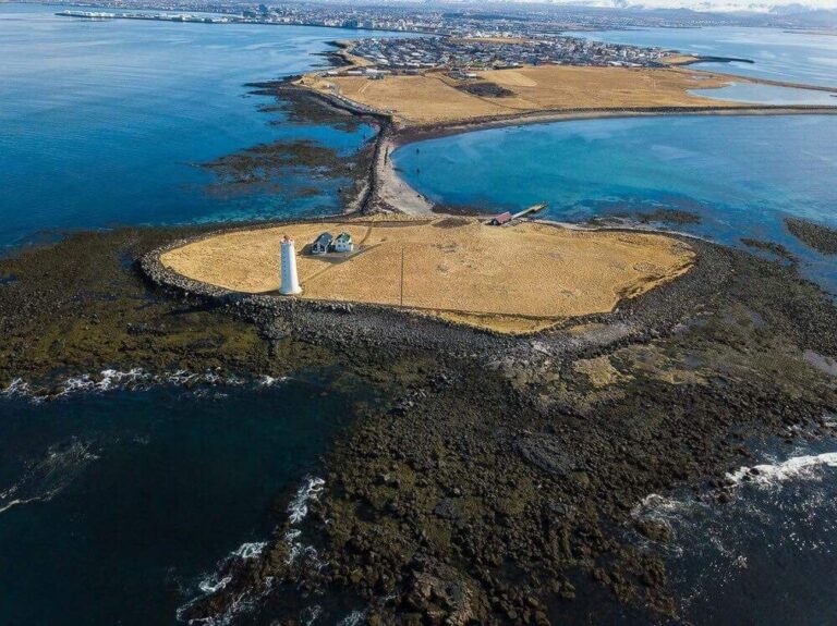 Lighthouse. Photo Jón Sigurjónsson