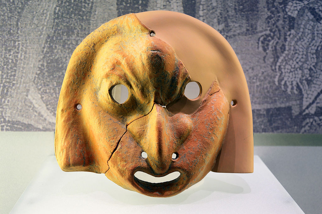 MarTa di Taranto, maschera greca in terracotta