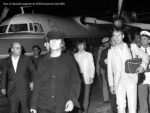 Marcello Geppetti, I Beatles atterrano a Ciampino, giugno 1965 © MGMC dolceVita Gallery