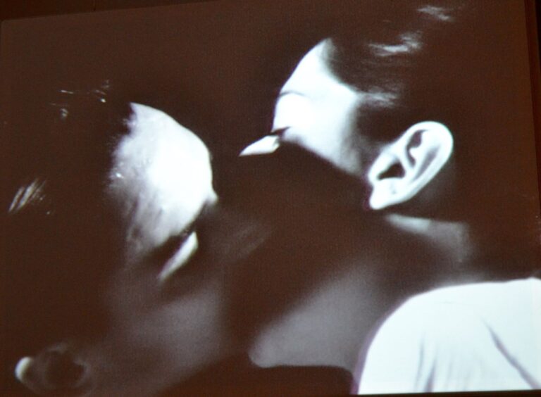 Marina Abramović & Ulay, Breathing in - breathing out, 1977-78, still da video