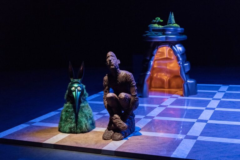 Romaeuropa Festival 2018. Kids+Family. Cledat&Petitpierre, Ermitologie. Photo © Martin Argyroglo