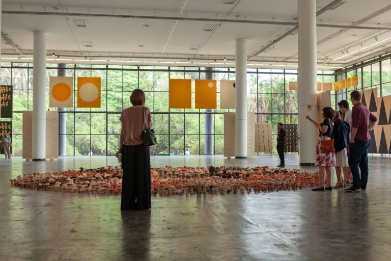 Sezione curata da Antonio Ballester Moreno, 33esima Biennale di San Paolo © Pedro Ivo Trasferetti / Fundação Bienal de São Paulo