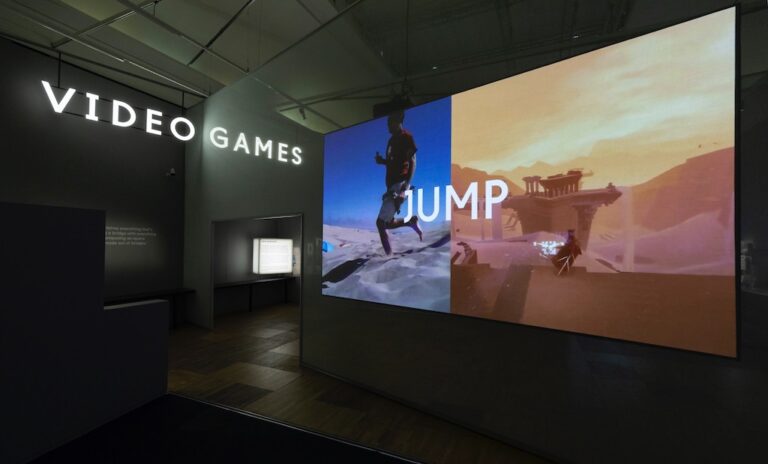 Video Games Play Design Disrupt at the VA 8 September 2018 24 February 2019 Installation Image c Victoria and Albert Museum London 10 Il Victoria & Albert Museum dedica una grande mostra ai videogiochi