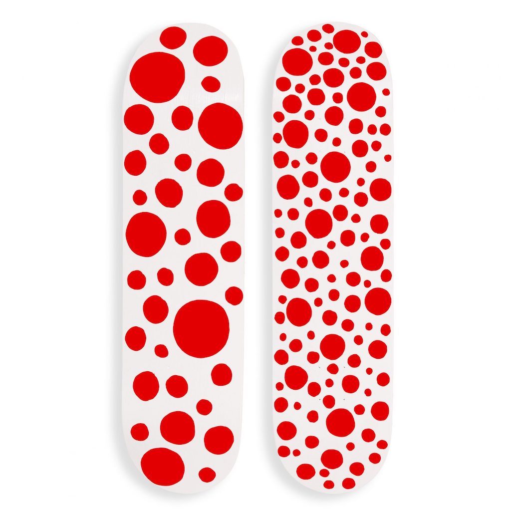 Il MoMA Design Store di New York presenta gli skateboard di Yayoi Kusama