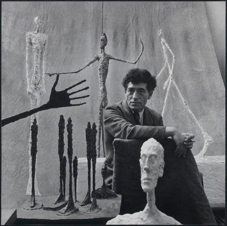 Alberto Giacometti Alberto Giacometti 1951 Fotografía de Gordon Parks Fondation Giacometti París ©The Gordon Parks Foundation 1200x1195 Una retrospettiva di Alberto Giacometti a Bilbao che copre oltre 40 anni di produzione artistica