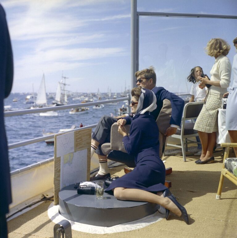 Weekend a Hyannis Port, 1959. Photo Cecil Stoughton
