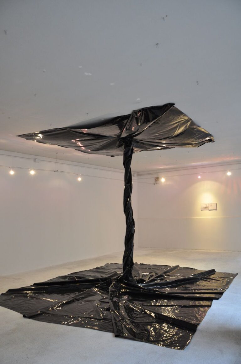 andrea-fam-in-mostra-a-torino-artribune