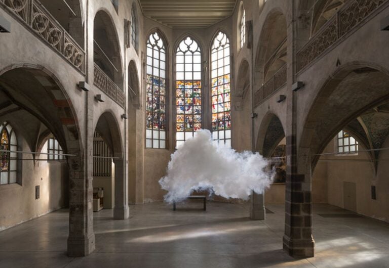 Berndnaut Smilde, Nimbus Sankt Peter, 2014