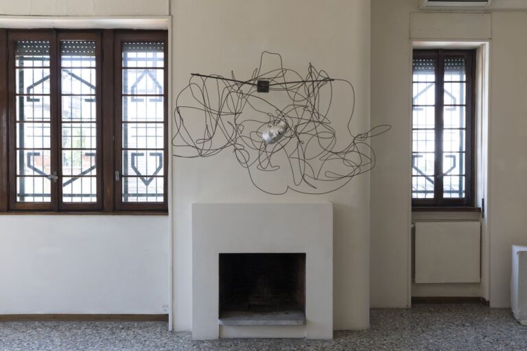 Mimmo Paladino, Arte Contro la corruzione, 2017. Casa Testori, Novate Milanese