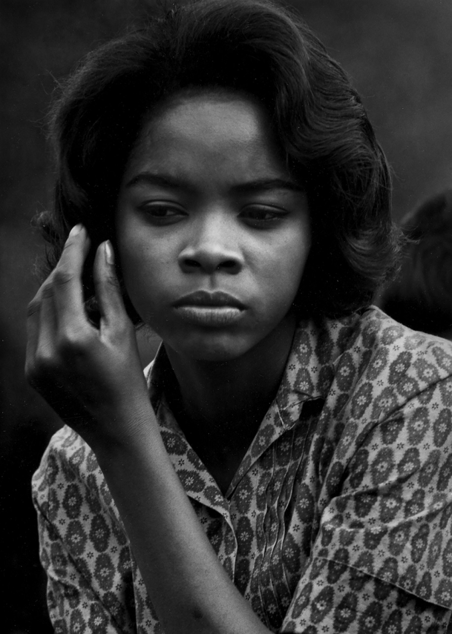 Dave Heath, Washington Square, New York, 1960 © Dave Heath. Courtesy Howard Greenberg Gallery, New York & Stephen Bulger Gallery, Toronto