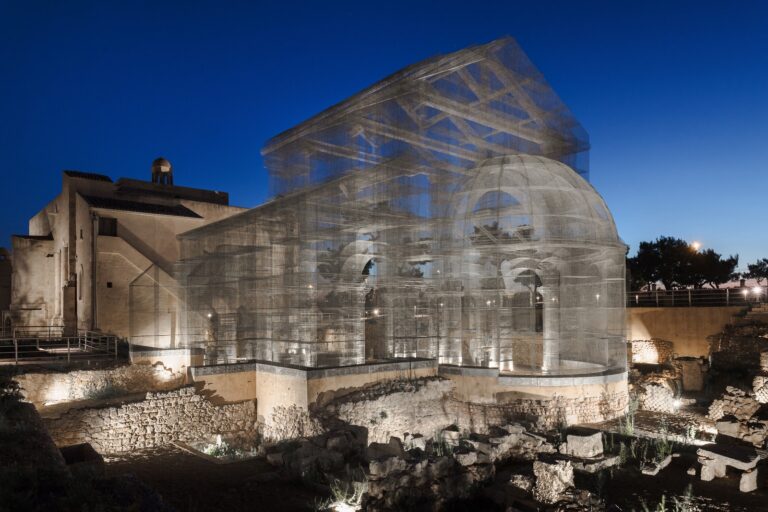 Edoardo Tresoldi, Basilica di Siponto © Roberto Conte