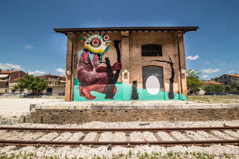 Gio Pistone + Nicola Alessandrini, AIA, 2014. Castel Bellino, Stazione Ferroviaria. Photo Francesco Mariani