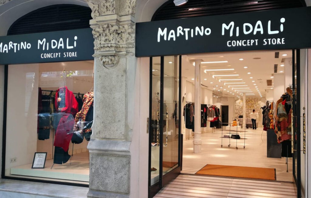 La moda dello stilista milanese Martino Midali approda in Spagna