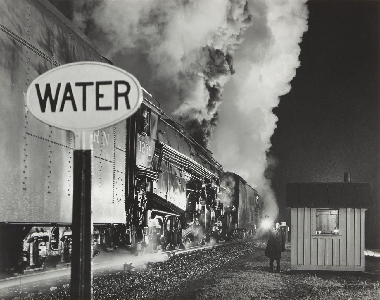 O. Winston Link, Licenza al treno a doppia trazione, 1959 © O. Winston Link. Courtesy Robert Mann Gallery