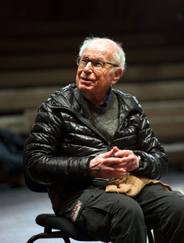 Peter Brook, The Prisoner. Photo Simon Annand