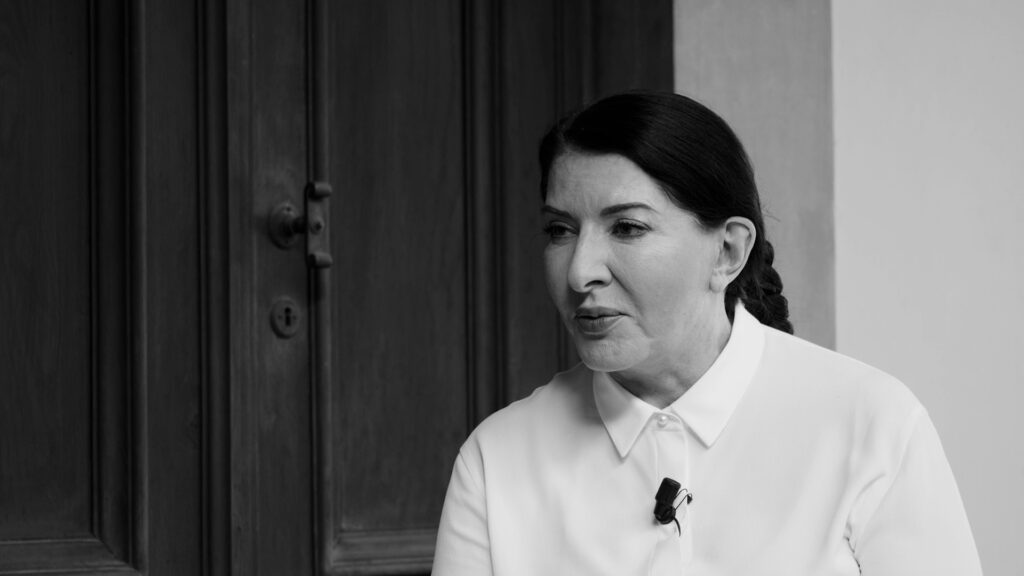 Nasce Polimoda Duets. Il primo dialogo è con Marina Abramović