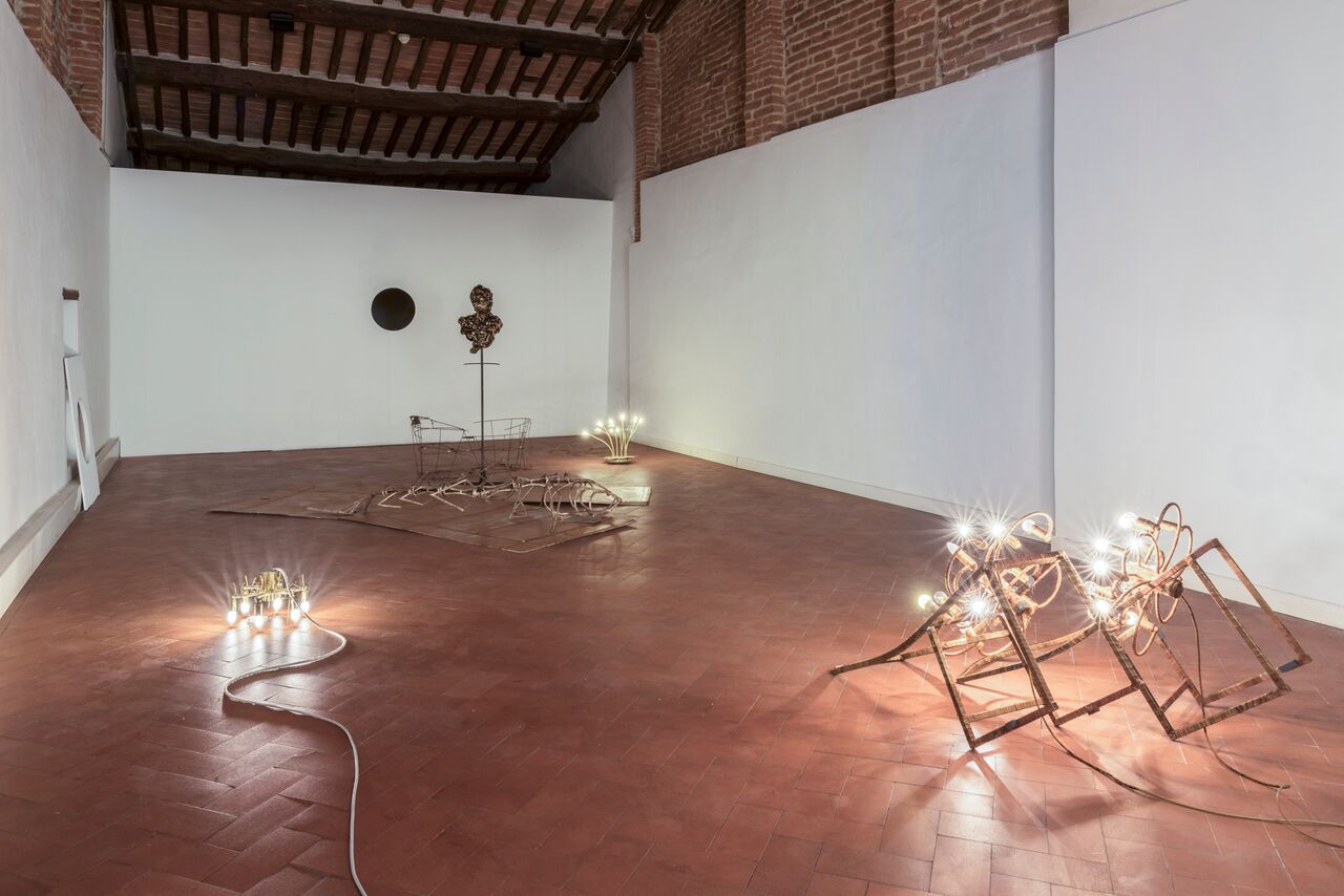 Rochelle Goldberg, Casa del Sol. Casa Masaccio Centro per l'Arte Contemporanea. Installation view. Foto OKNOstudio