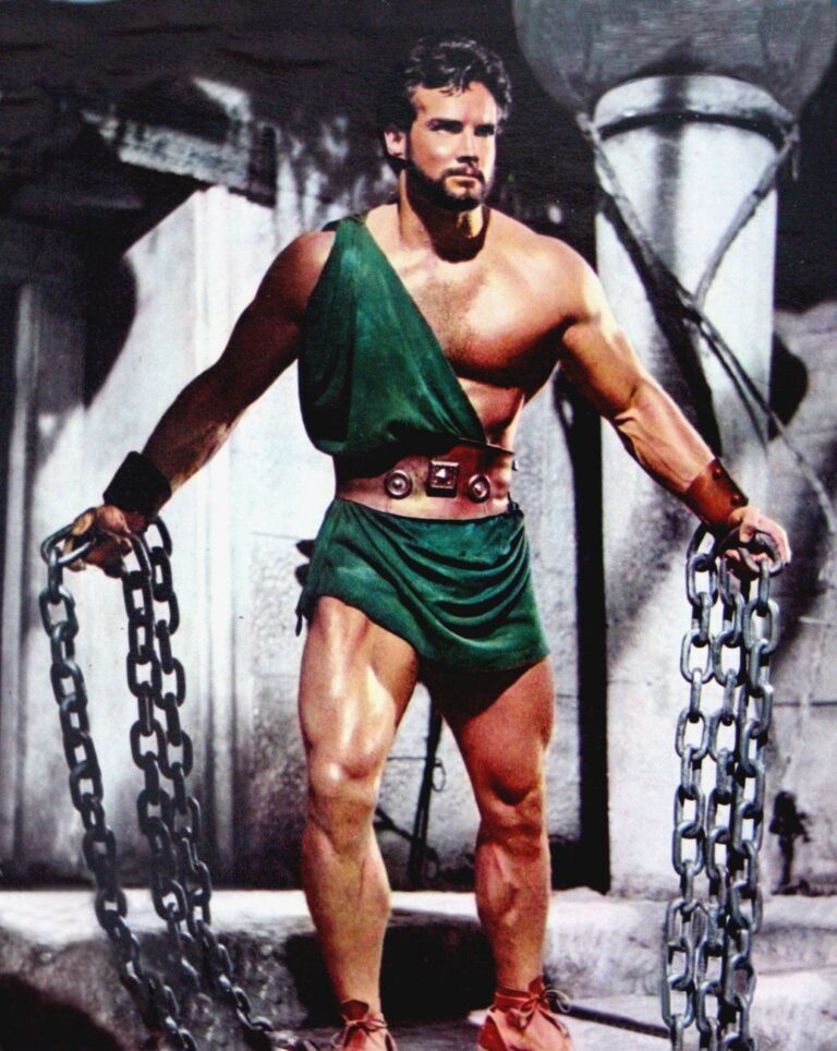 Steve Reeves in Ercole e la regina di Lidia, 1959