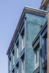 Stiff TrevillionBeak Street c. Nicholas Worley 46 Damien Hirst ridimensiona il suo impero ma si regala anche uno studio da 40 milioni di sterline